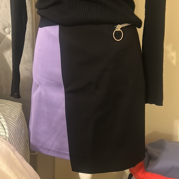 Versace Jeans mini skirt - Picture 2 of 4